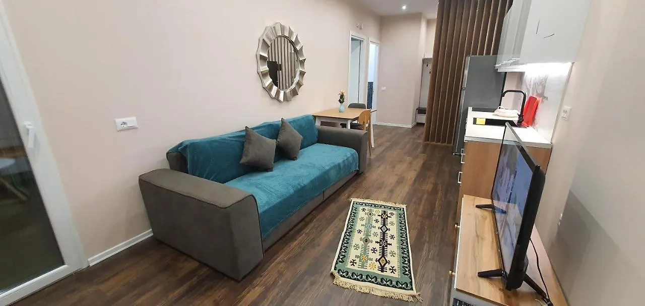Eni'S Apartments ティラナ